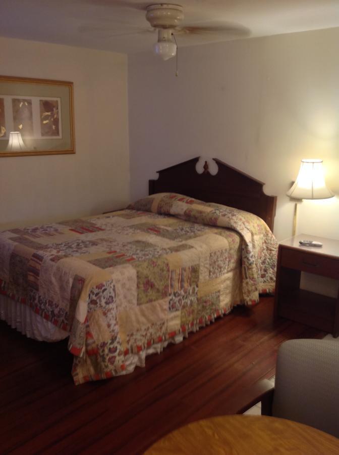 Gaard Motel Foxborough Zewnętrze zdjęcie